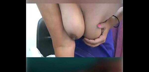  Camgirl saree strip and tease boobs